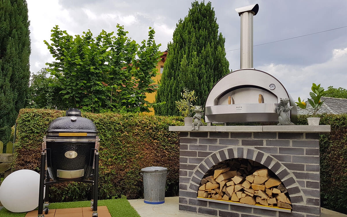 Your Private Pizzeria: The Backyard Pizza Oven You Have Been Waiting For