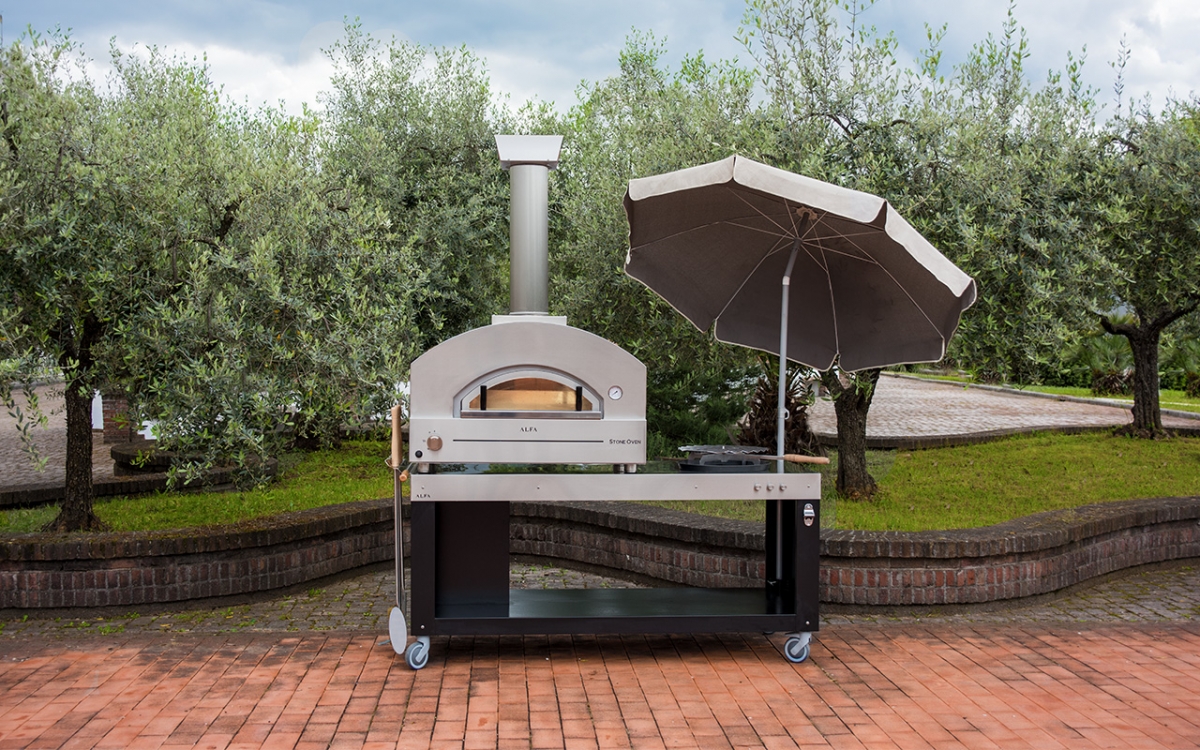 wood oven pizza